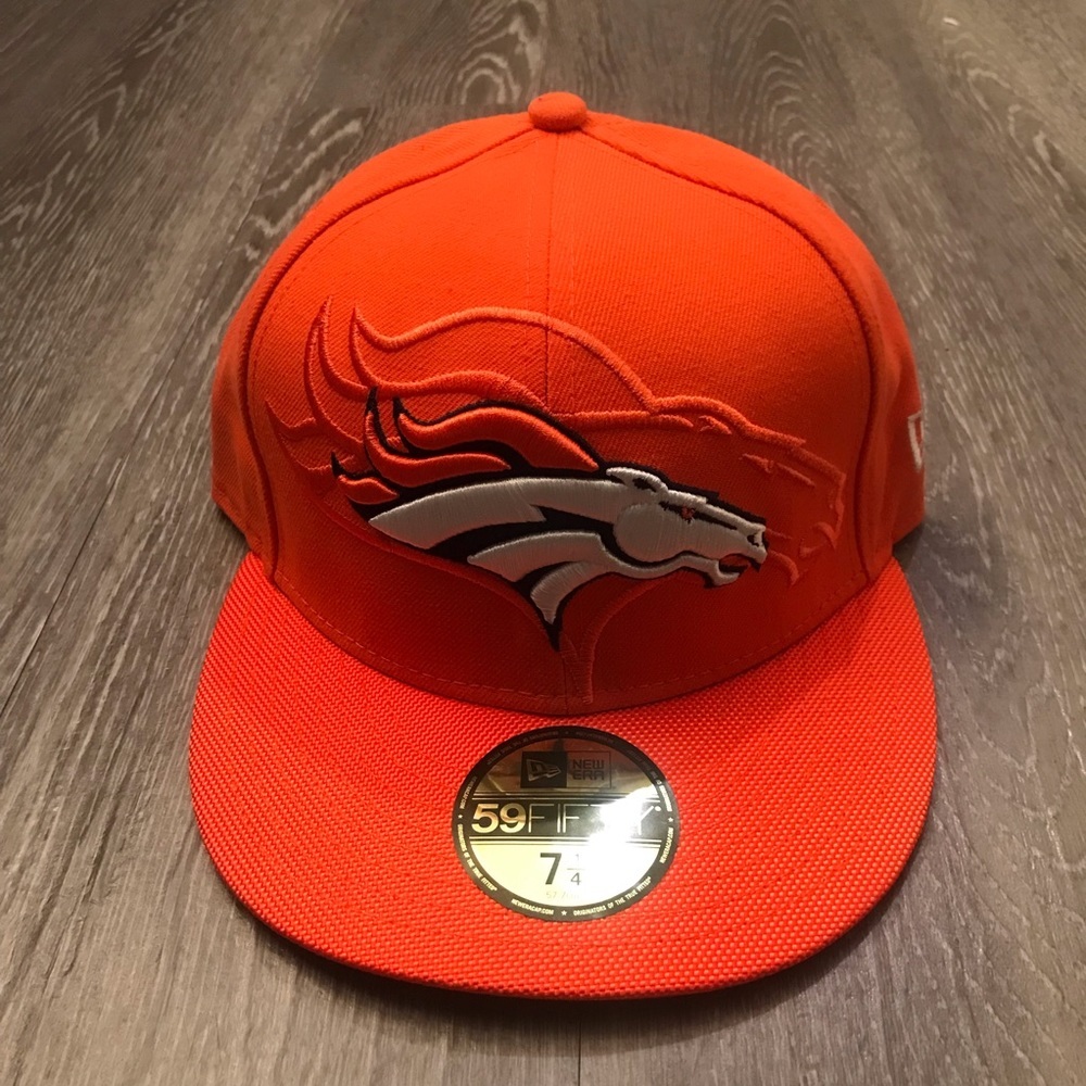 Denver‎ Broncos New Era 59FIFTY NFL 2016 On-Field Sideline Fitted Hat Size 7 1/4